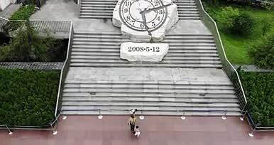 汶川映秀地震遗址航拍视频的预览图